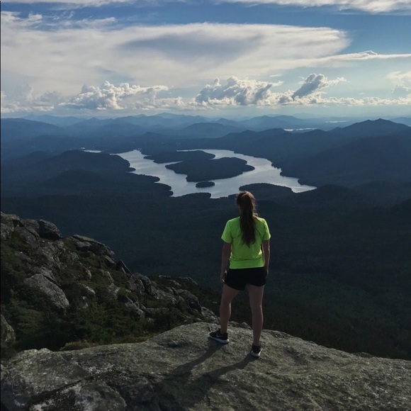 Meet your Posher, Liz - Picture 1 of 1